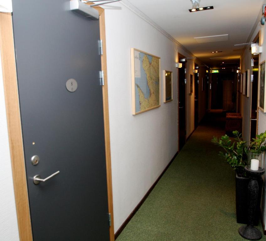 Riverside Hotel I Aengelholm エクステリア 写真